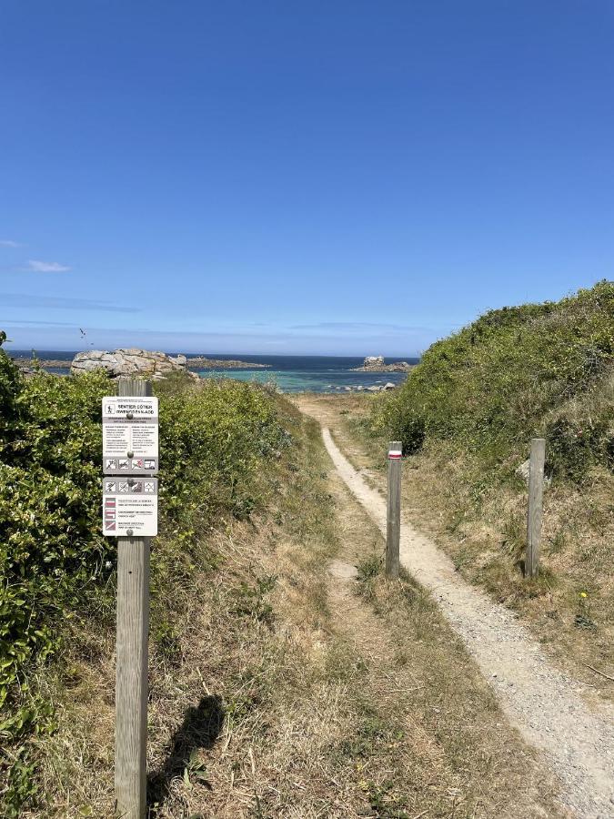 Gwel Ar Mor - Jolie Maison De Charme Renovee Proche Du Port Lanildut Exteriör bild